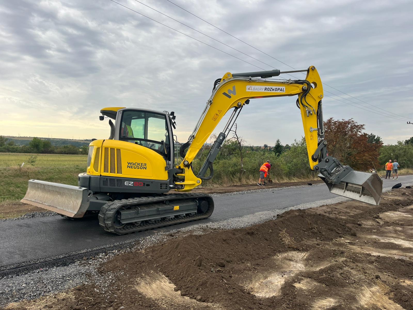 Bagr Wacker Neuson EZ80